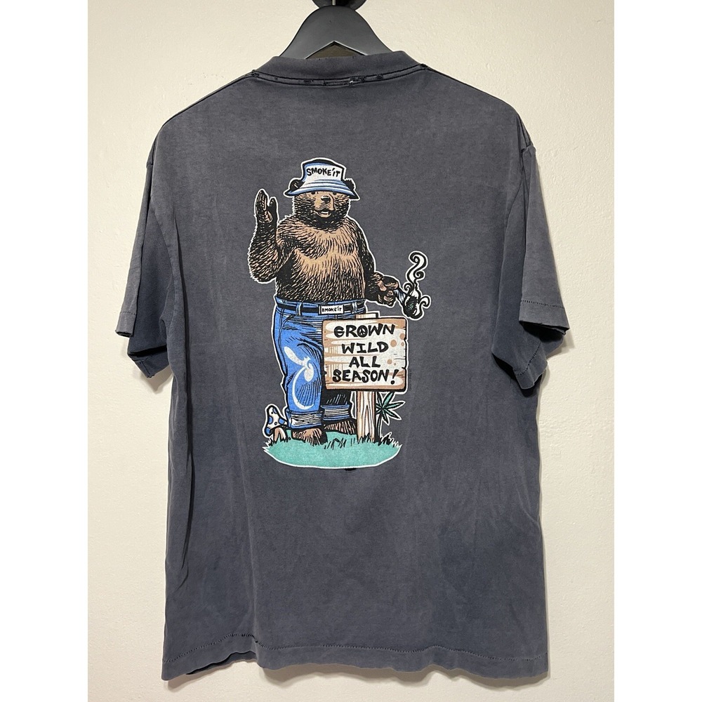 Vintage 90s Red 26 Skate T Shirt Weed Bear Sun Faded Single Stitch USA Large